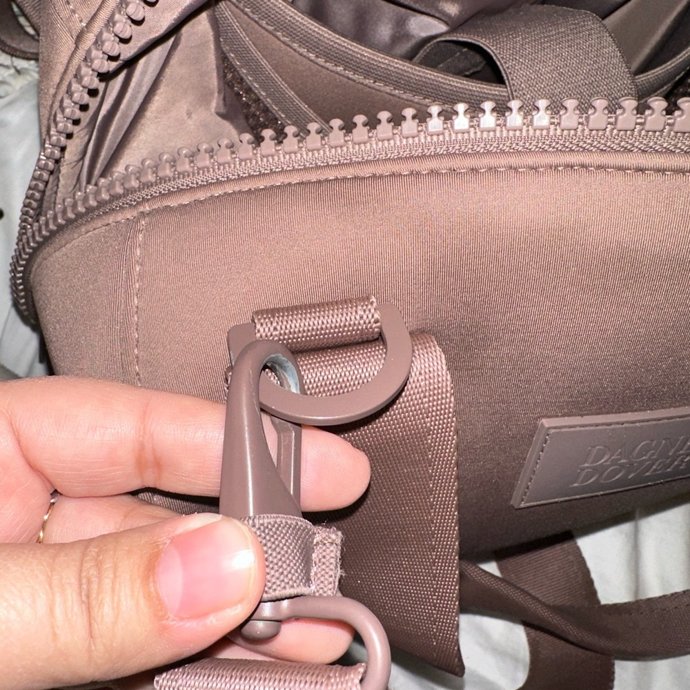 Dagne Dover Landon Carryall in Dune (size small)